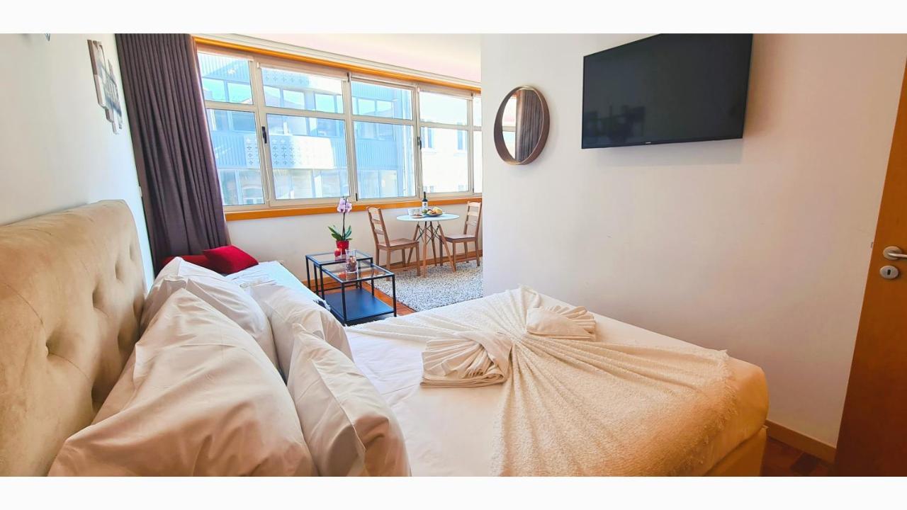 Yaya Pt- Santa Catarina Apartaments ポルト エクステリア 写真