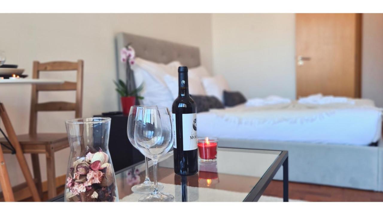 Yaya Pt- Santa Catarina Apartaments ポルト エクステリア 写真