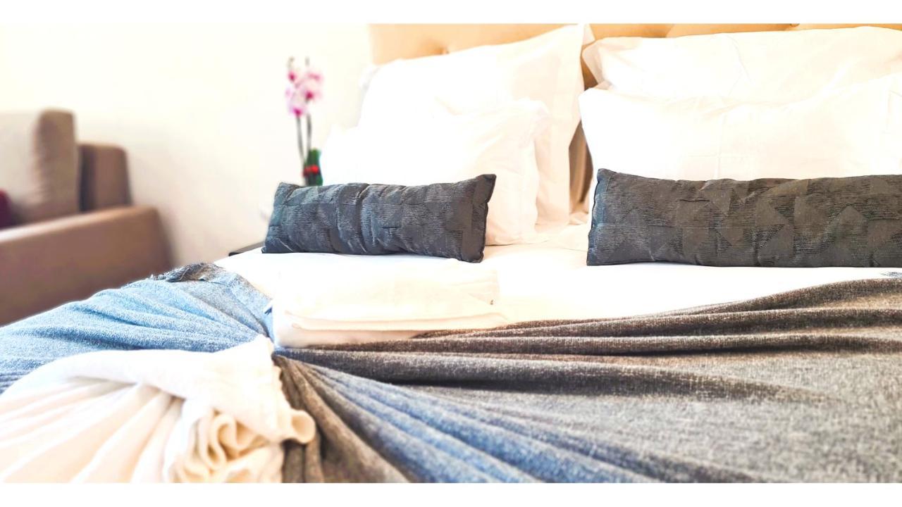 Yaya Pt- Santa Catarina Apartaments ポルト エクステリア 写真