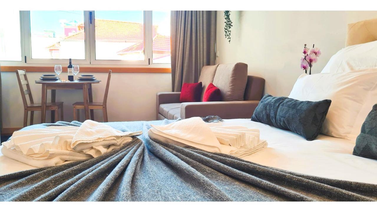 Yaya Pt- Santa Catarina Apartaments ポルト エクステリア 写真