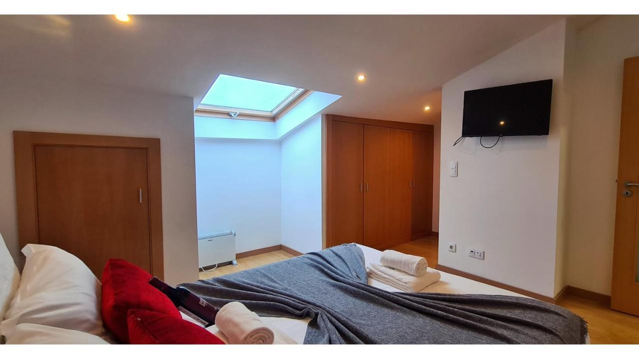 Yaya Pt- Santa Catarina Apartaments ポルト エクステリア 写真