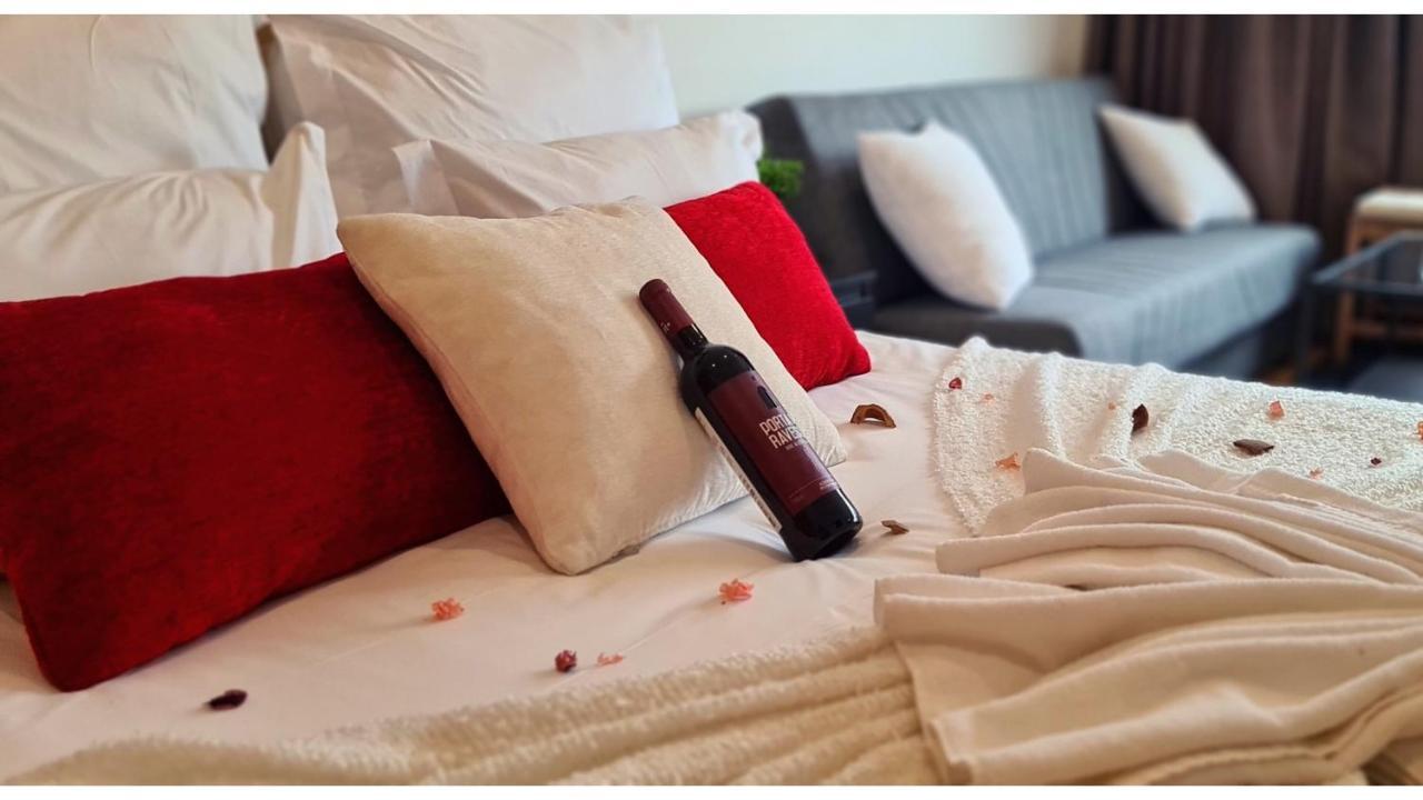 Yaya Pt- Santa Catarina Apartaments ポルト エクステリア 写真