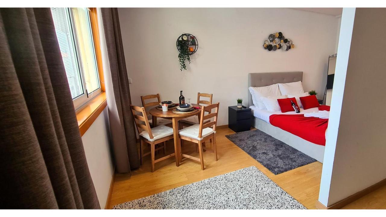 Yaya Pt- Santa Catarina Apartaments ポルト エクステリア 写真