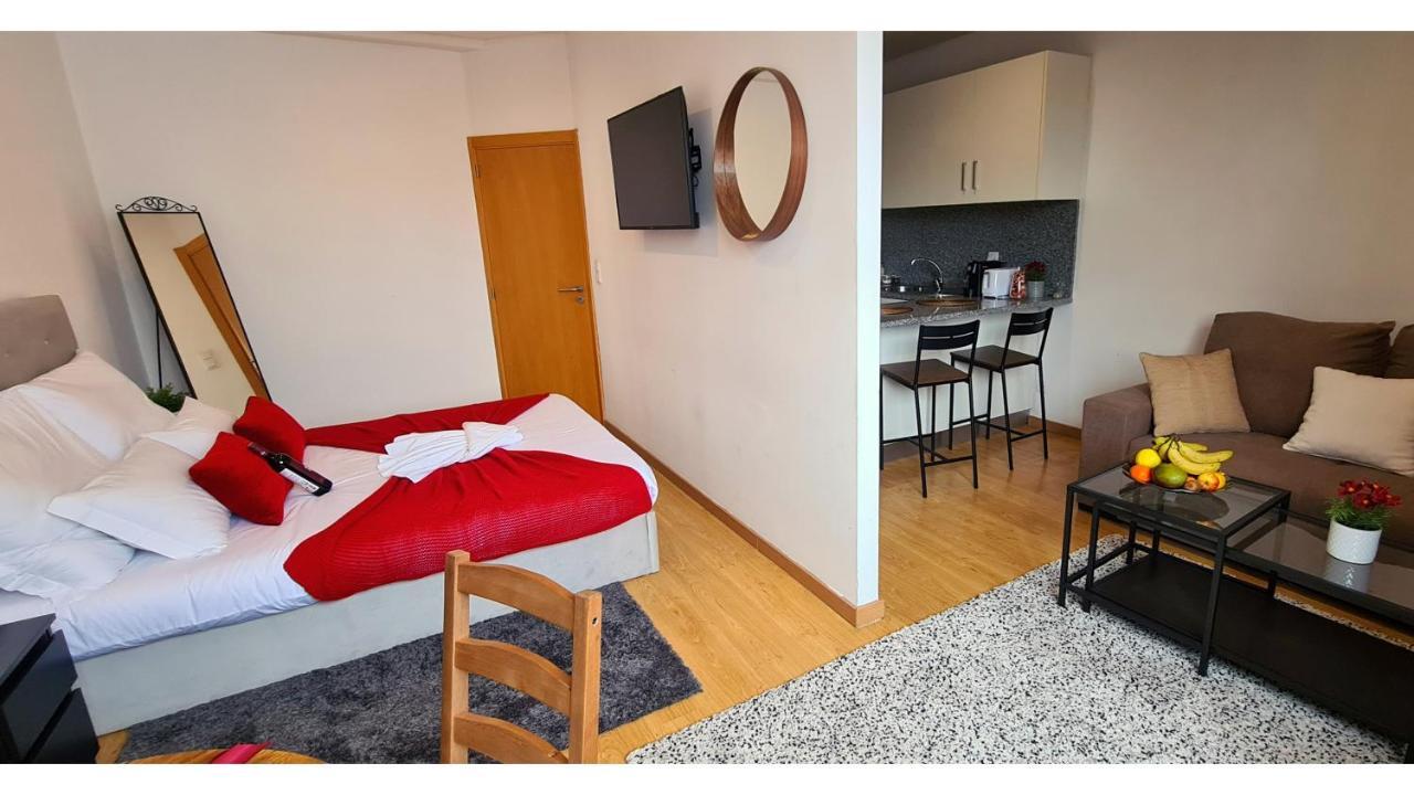 Yaya Pt- Santa Catarina Apartaments ポルト エクステリア 写真